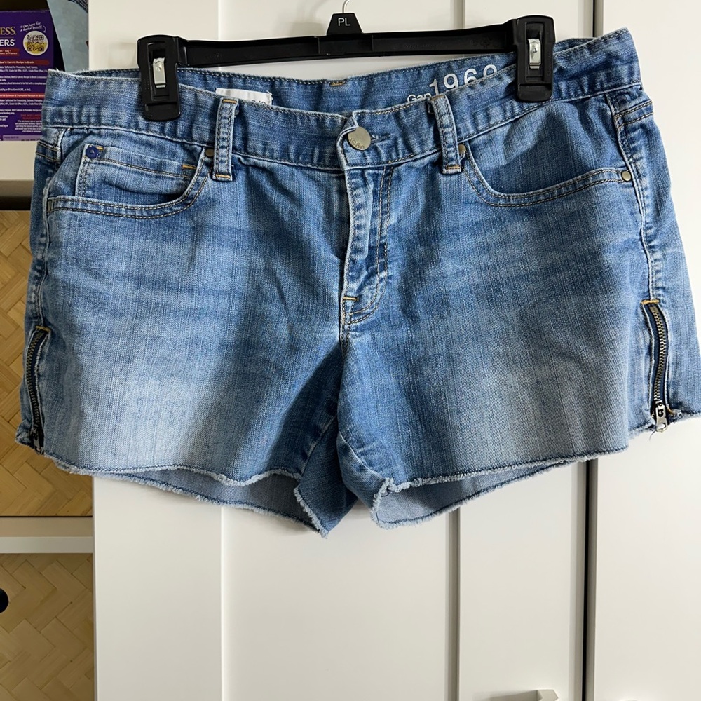 Gap 1969 Jean shorts 29/8